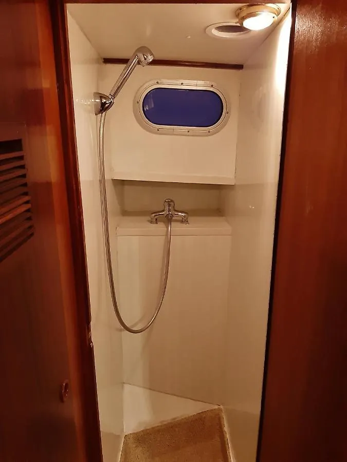 Botel Motor Yacht Almaz Hotel Amsterdam