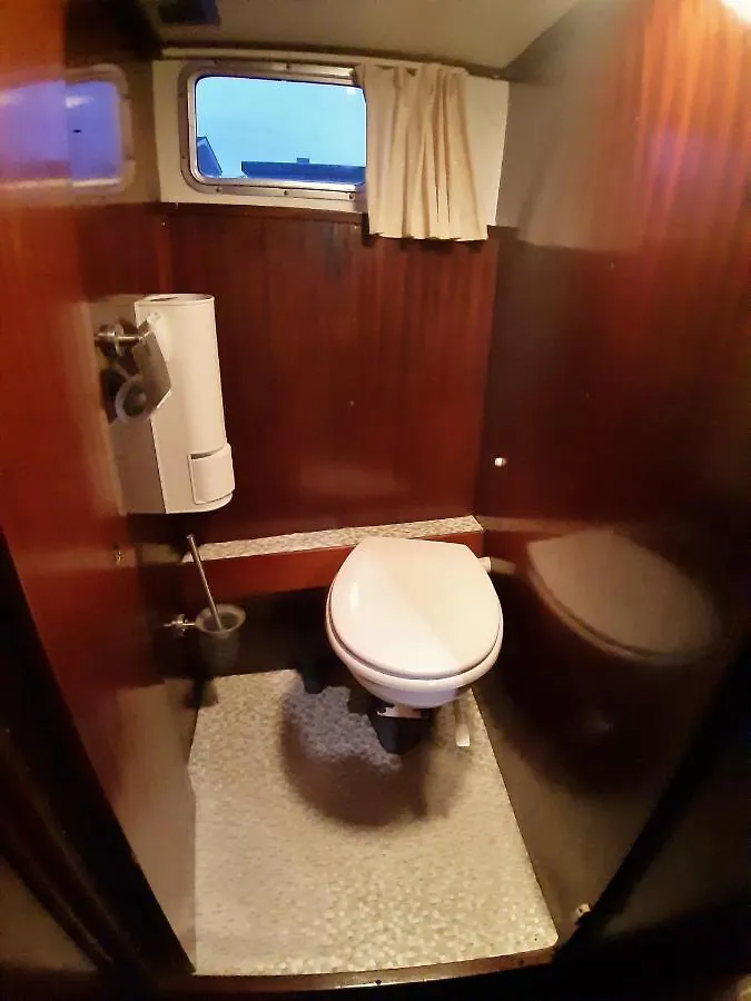 Motor Yacht Almaz Hotel Amsterdam Netherlands