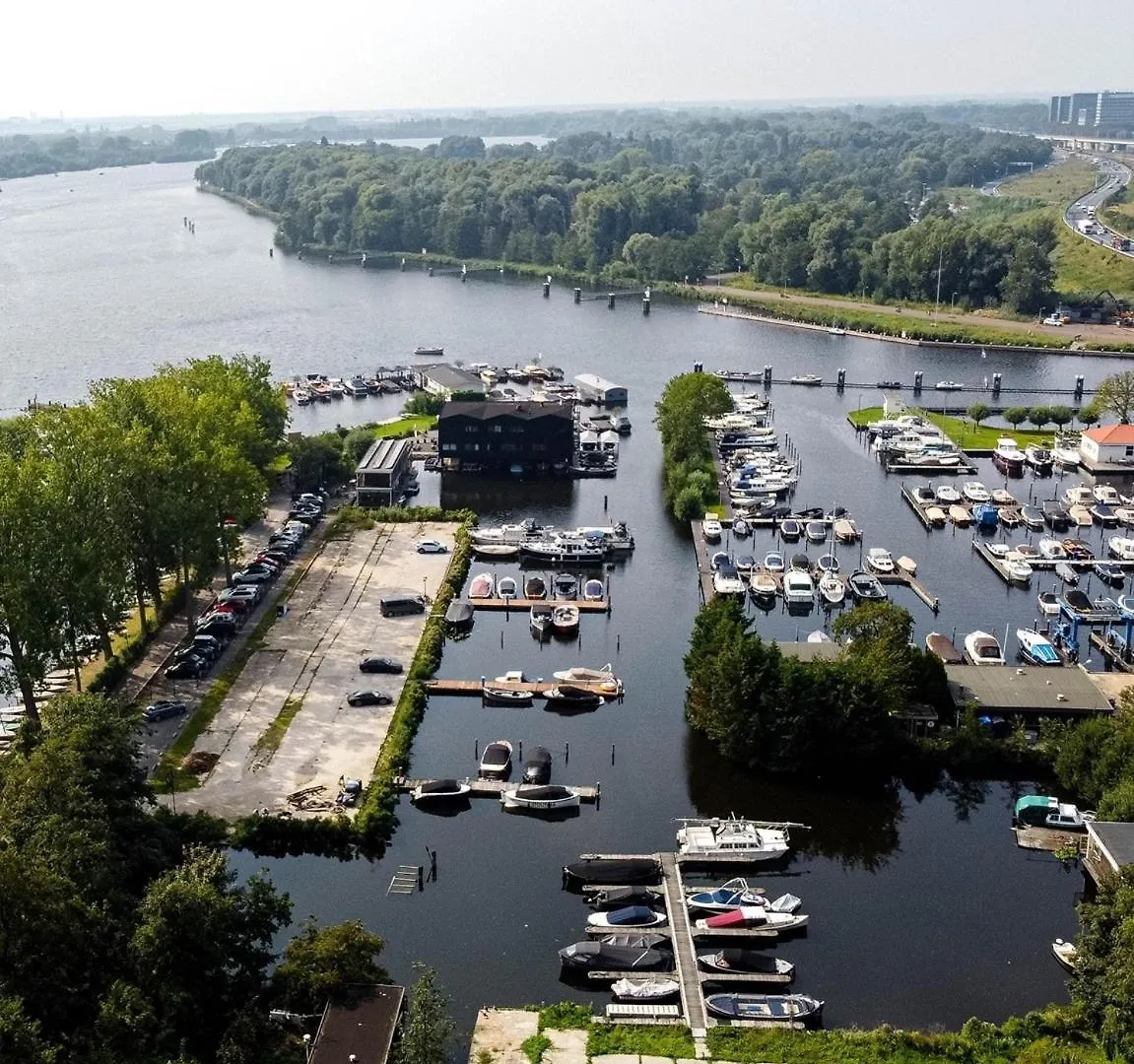 Hotel Motor Yacht Almaz Amsterdam 0*,  Paesi Bassi